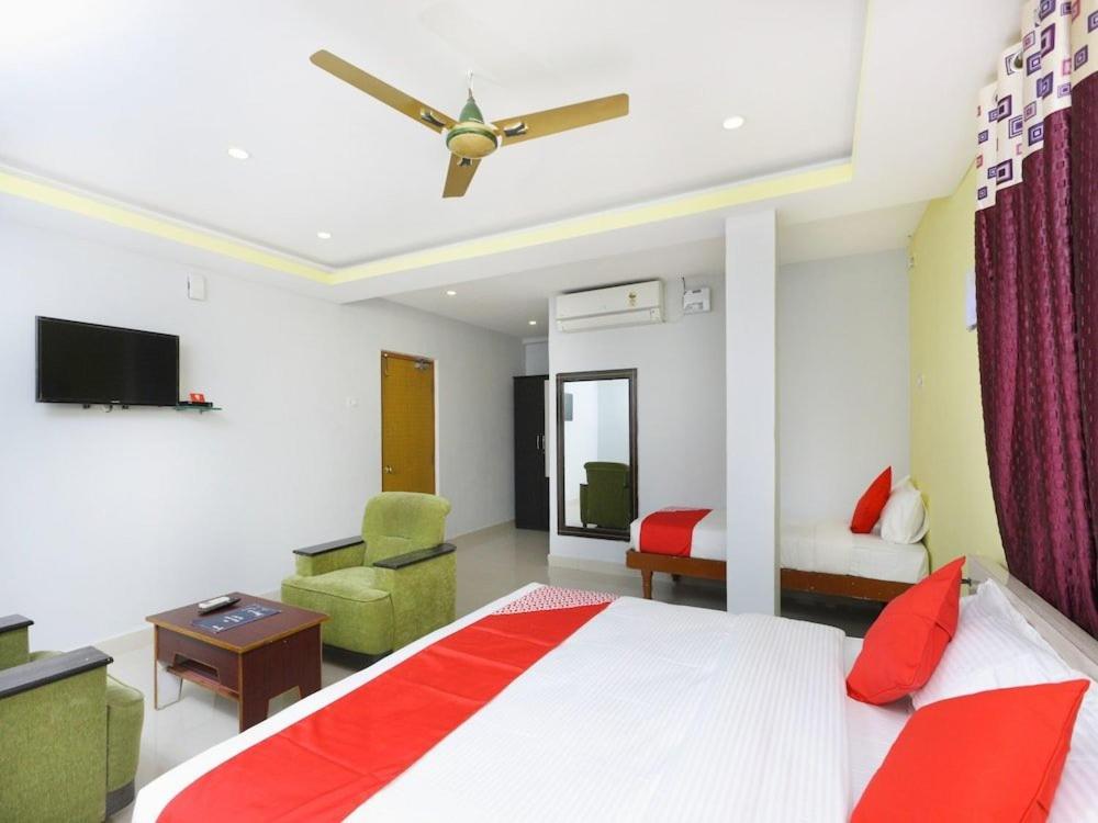 Sai Golden Rooms Tirupati Exterior photo
