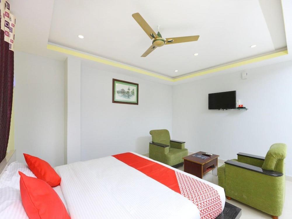 Sai Golden Rooms Tirupati Exterior photo